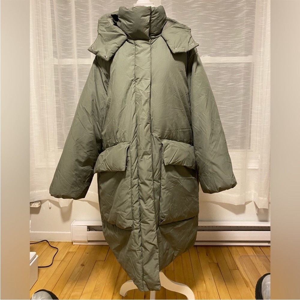 Oversized puffer jacket from H&M